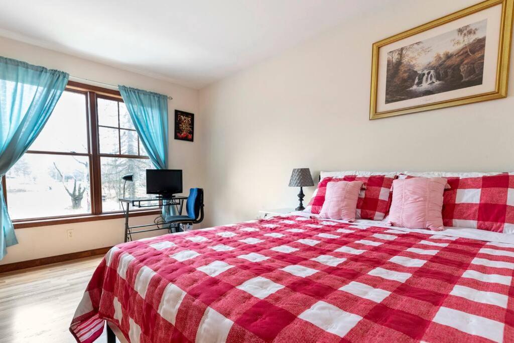 Cheerful Pocono Home Away From Home Albrightsville Zewnętrze zdjęcie